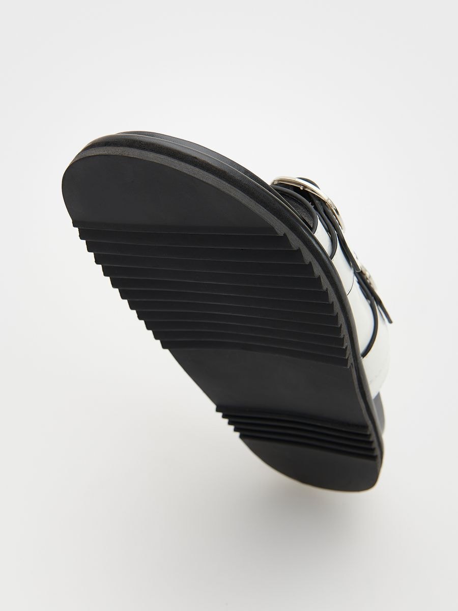 Sliders with buckles - white - RESERVED - 5
