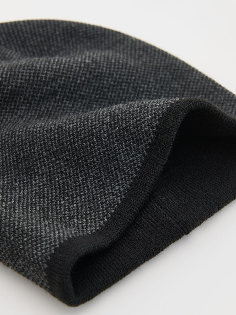 Beanie - black - RESERVED - 3