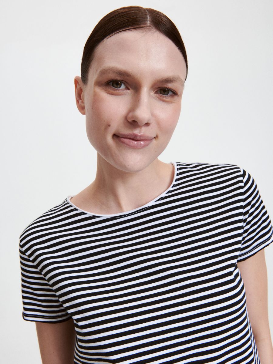 T-särk regular fit - mitmevärviline - RESERVED - 2