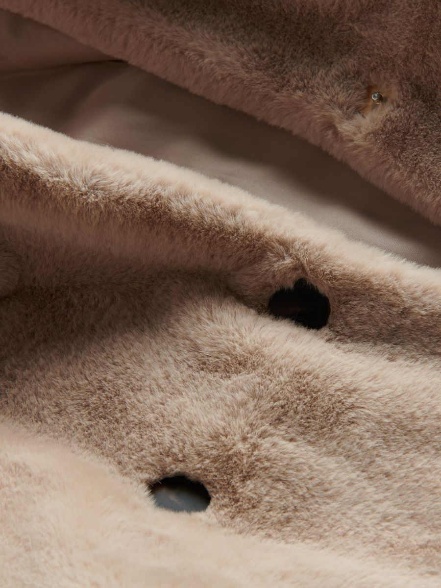 Cappotto in eco pelliccia - panna - RESERVED - 7