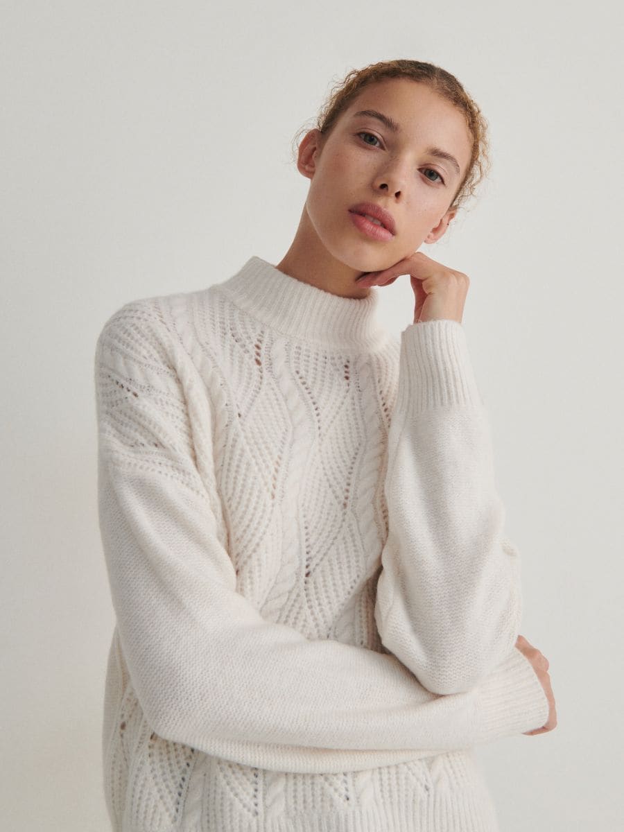 Decorative knit jumper - nude - RESERVED