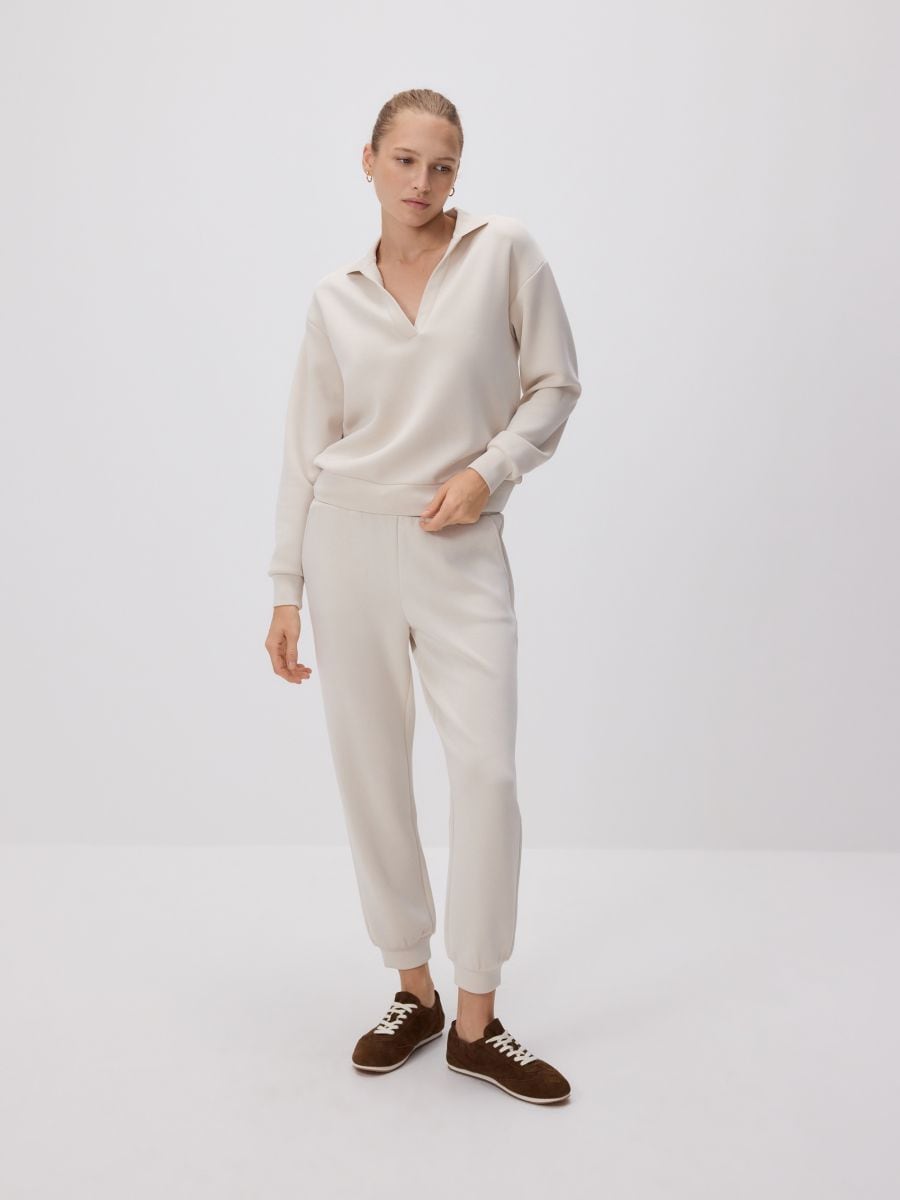 Modal sweatpants - beige - RESERVED