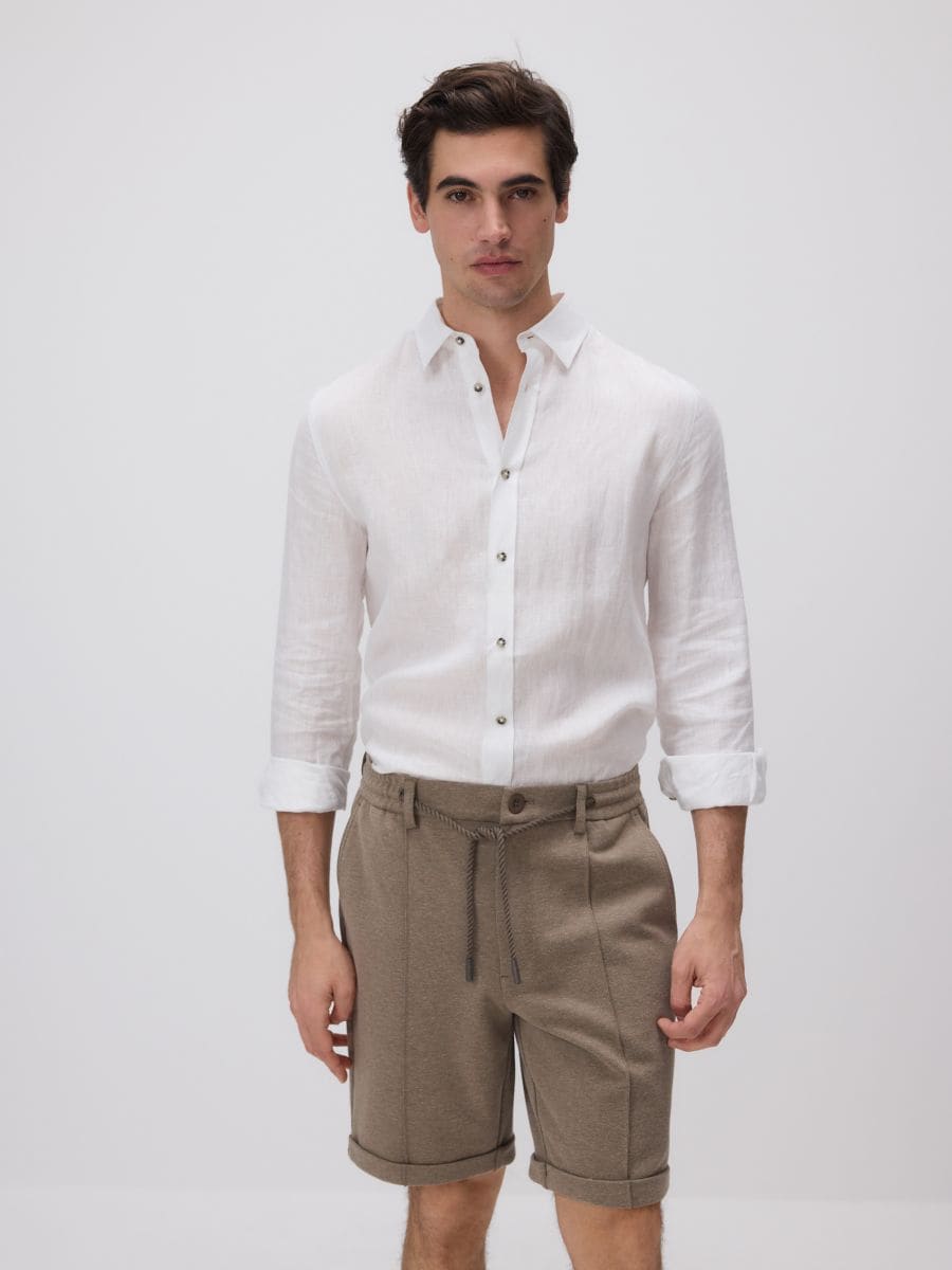 Regular shorts - beige - RESERVED - 2