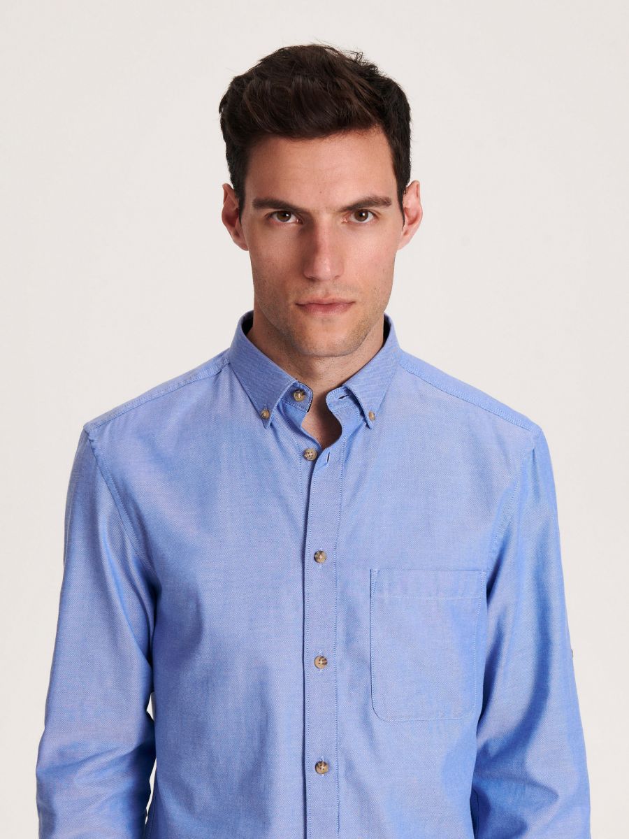 Gładka koszula regular - niebieski - RESERVED