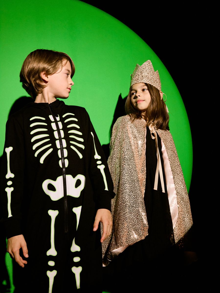 Glow-in-the-dark skeleton onesie - black - RESERVED - 5