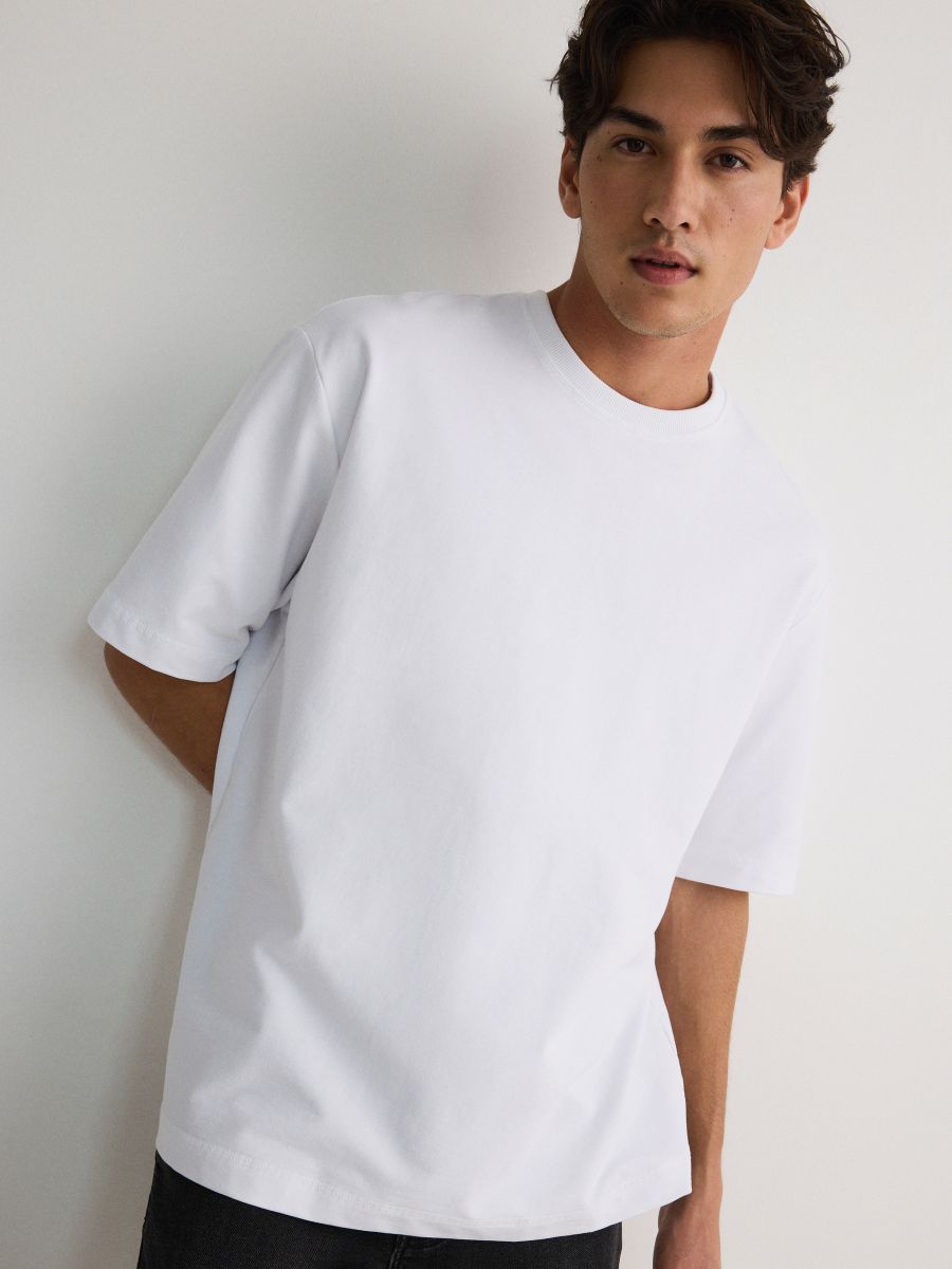 Glat boxy t-shirt - hvid - RESERVED
