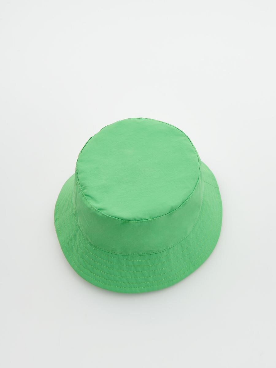 Bucket hat with patch - green - RESERVED - 2