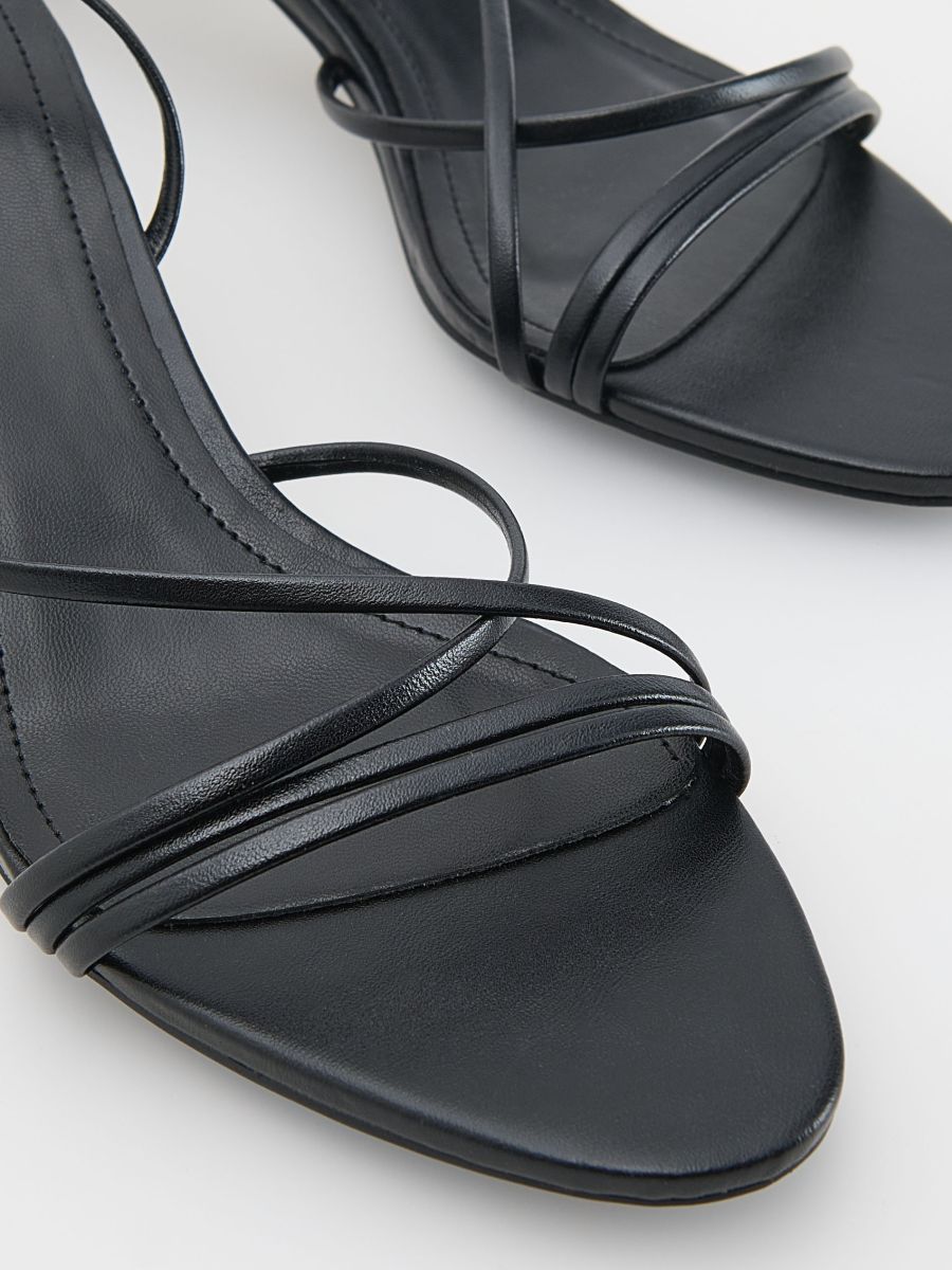 Strap flat sandals - black - RESERVED - 4