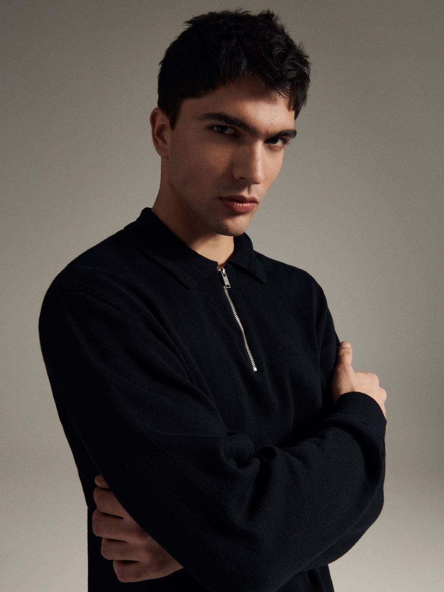 Camisola com decote com fecho de correr - PRETO - RESERVED - 3