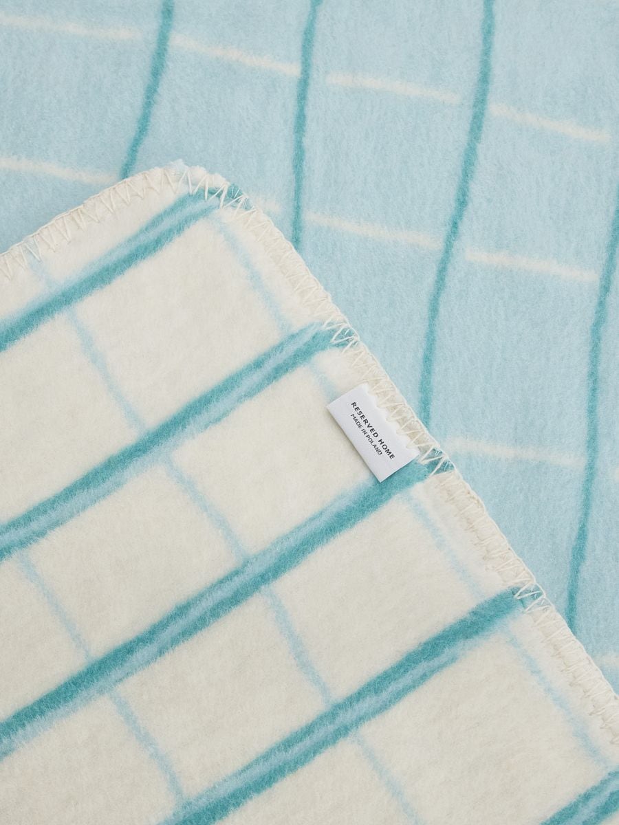 Reversible check blanket - pale blue - RESERVED