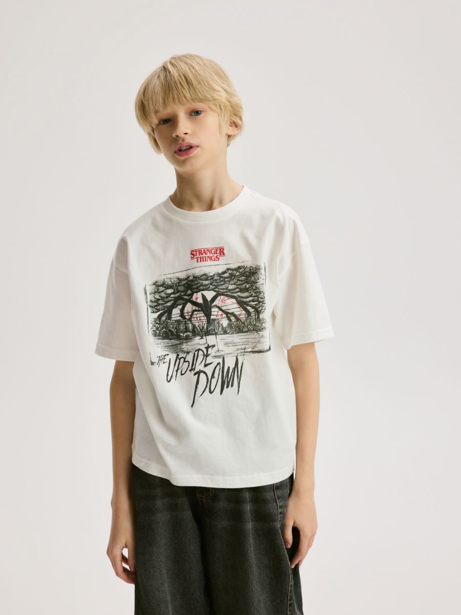 Футболка Stranger Things - кремовий - RESERVED