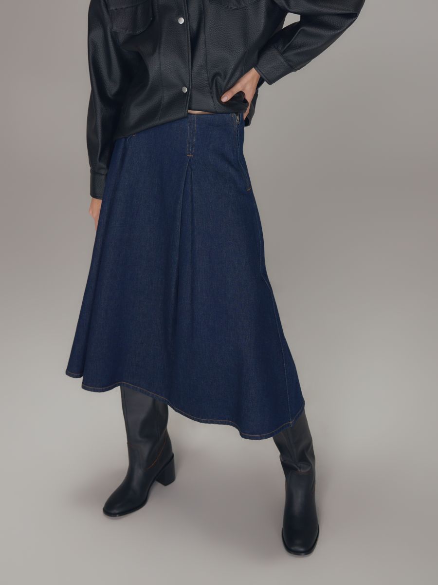 Midi-Rock aus Denim - marineblau  - RESERVED