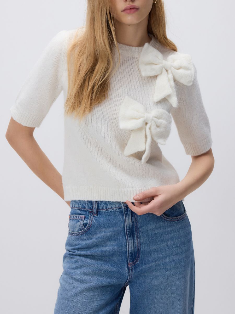 Pullover mit Schleifen - beige - RESERVED