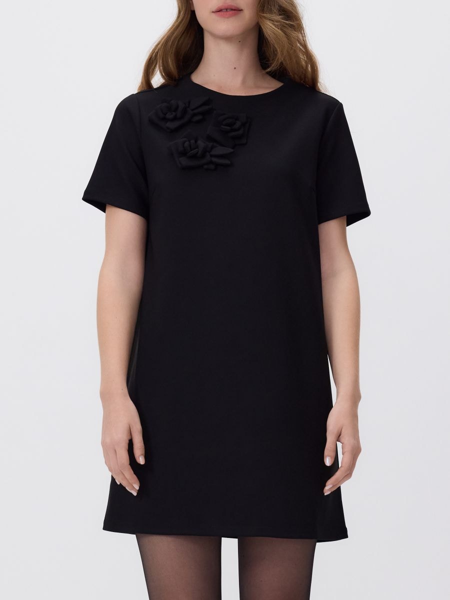 Φόρεμα με λουλουδάτη απλικέ - μαυρο - RESERVED