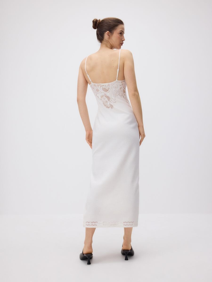 Vestido con encaje - blanco - RESERVED - 6