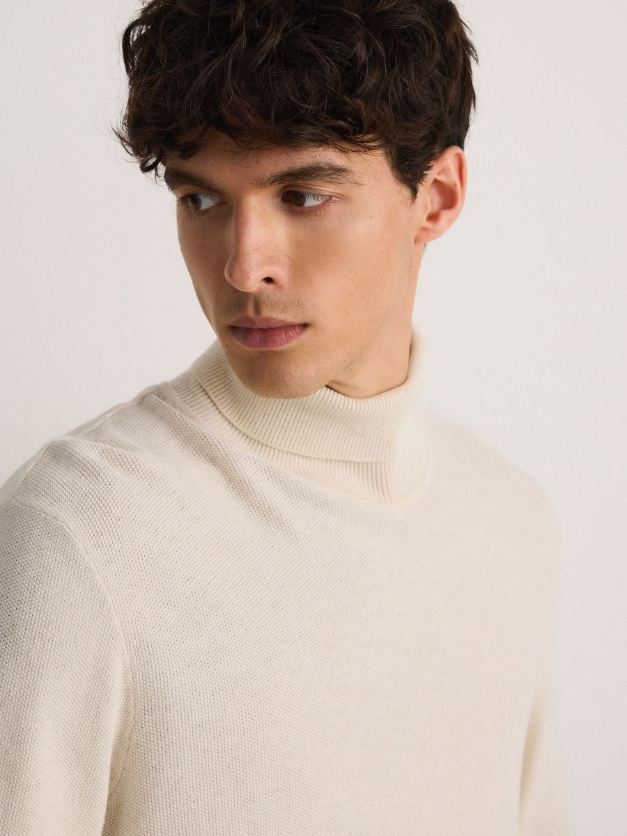Maglione in cotone a collo alto - nude - RESERVED - 2