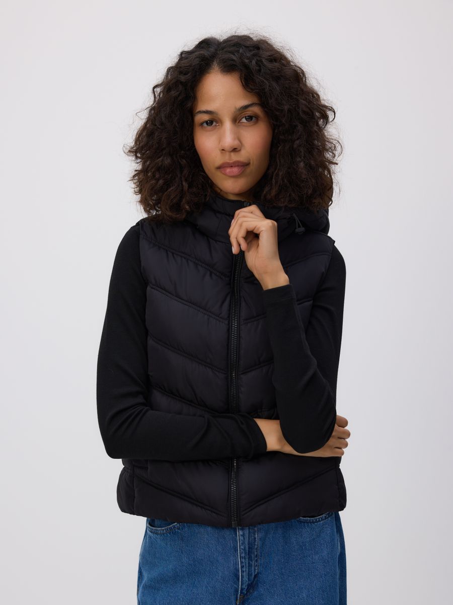Quilted vest with hood - black - RESERVED