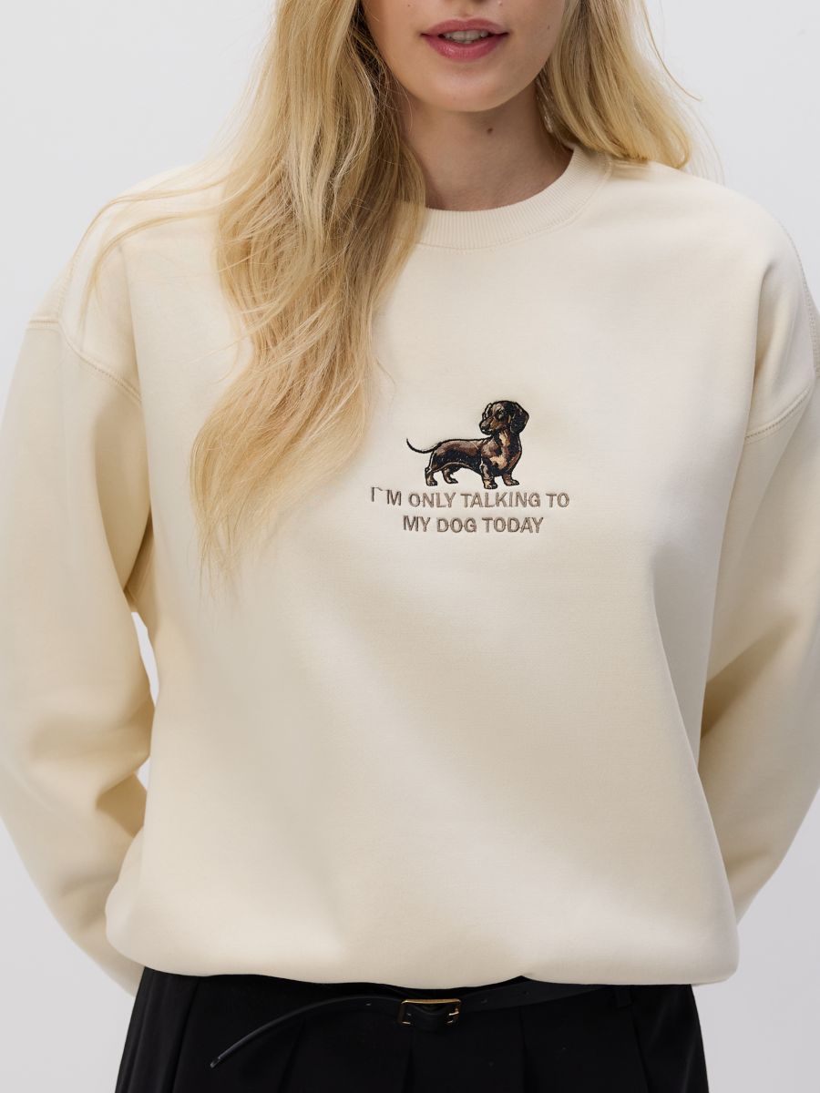 Sweatshirt mit dekorativer Stickerei - beige - RESERVED