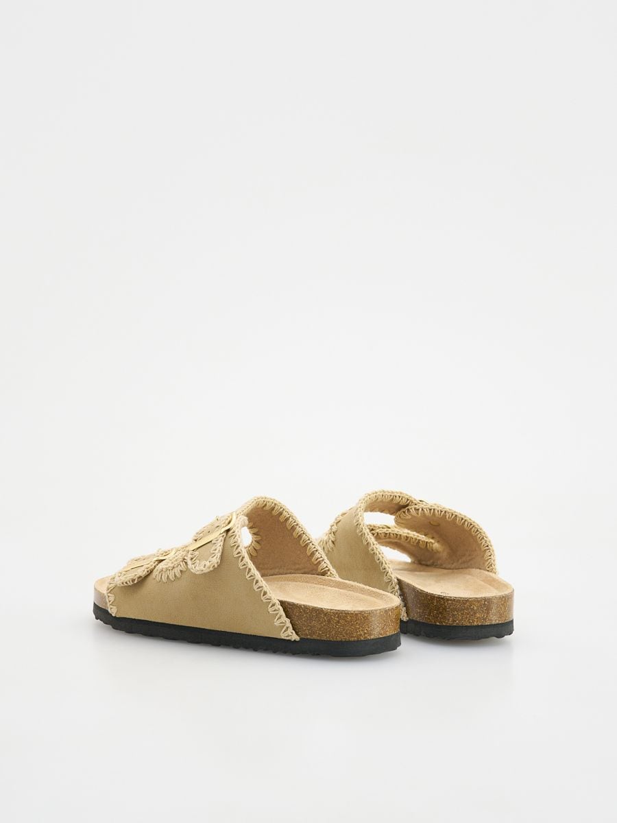 Claquettes en similicuir - Beige - RESERVED - 4