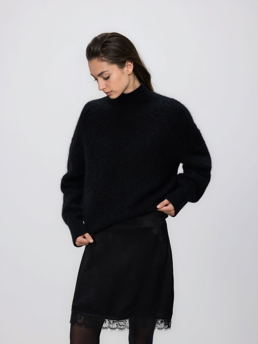 Viscose mini skirt - black - RESERVED