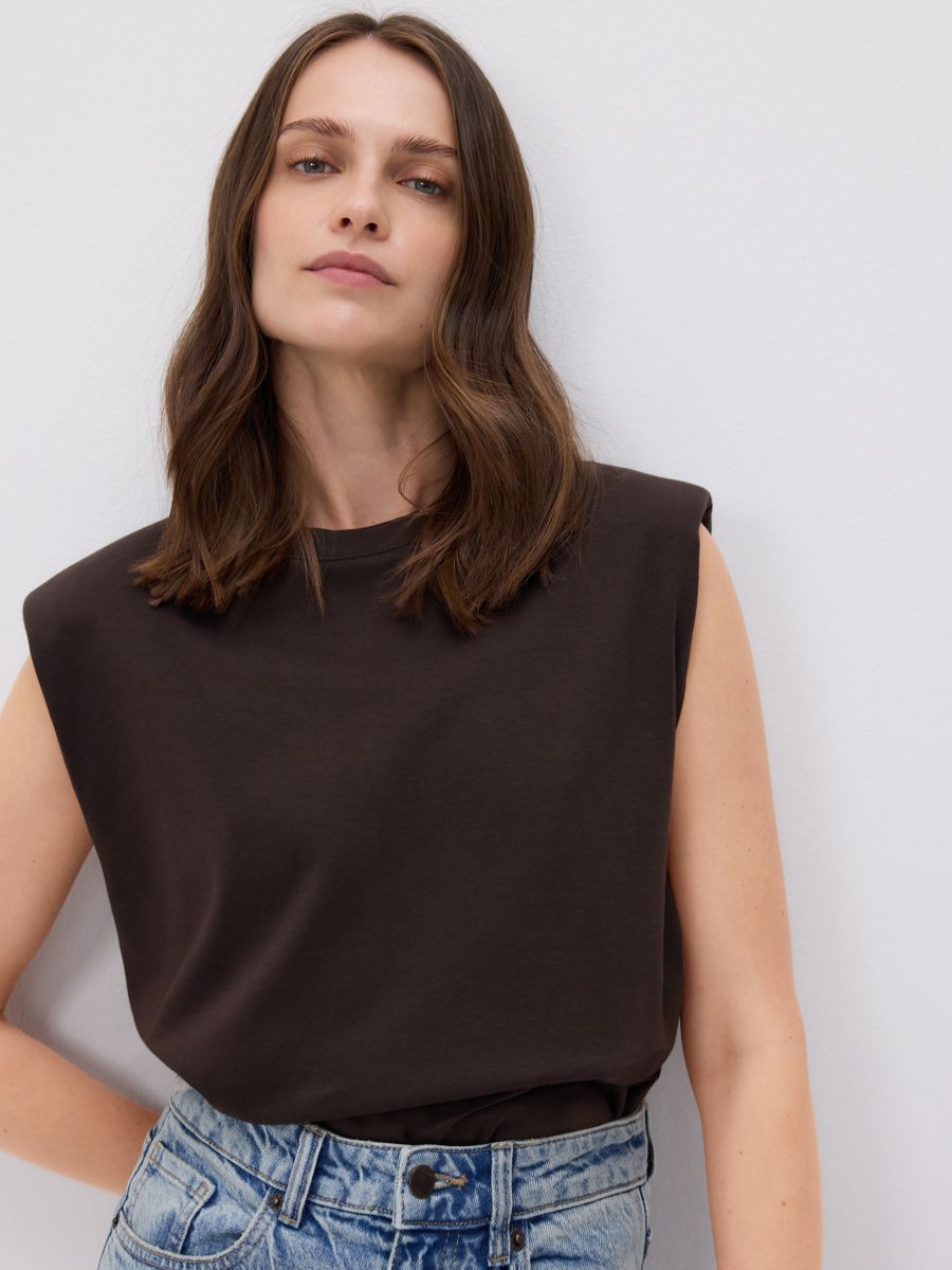 Padded shoulder T-shirt - dark brown - RESERVED