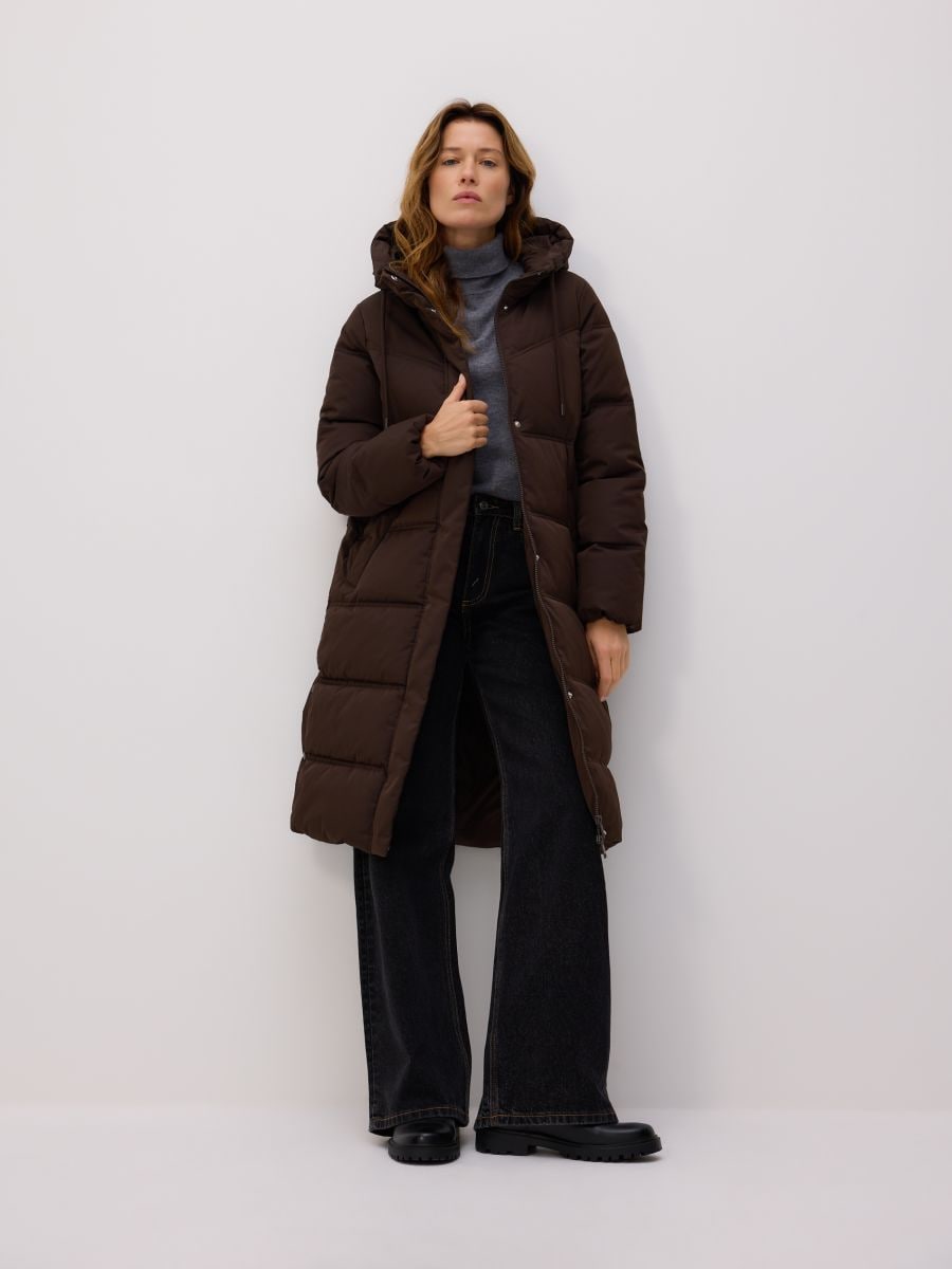 Długa kurtka z kapturem - ciemnobrązowy - RESERVED