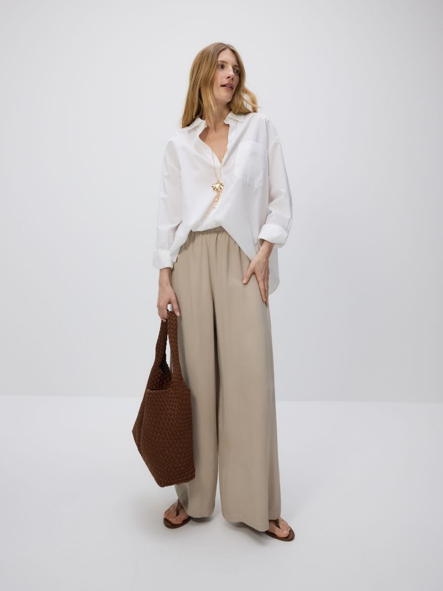 Loose trousers with viscose - beige - RESERVED - 3