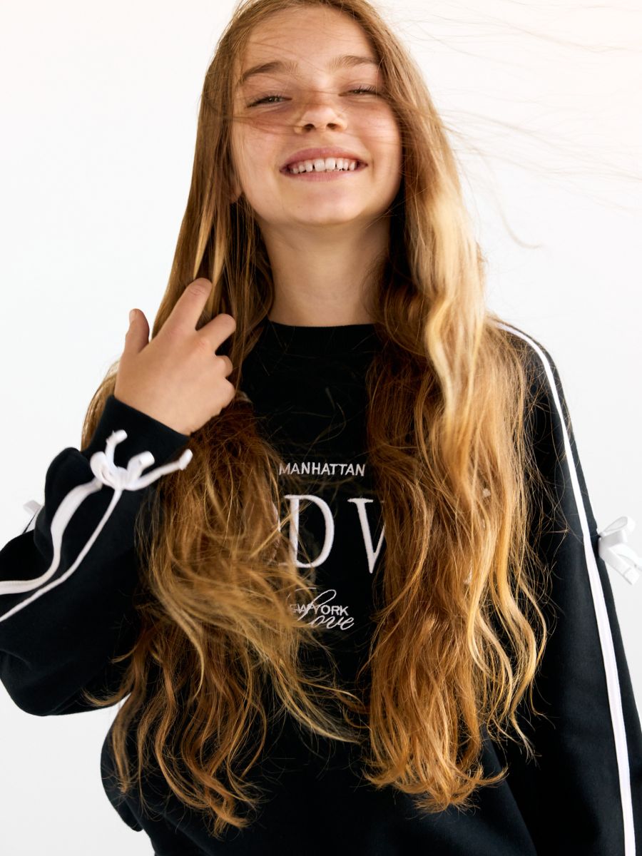 Cotton sweatshirt with bow detail - black - RESERVED