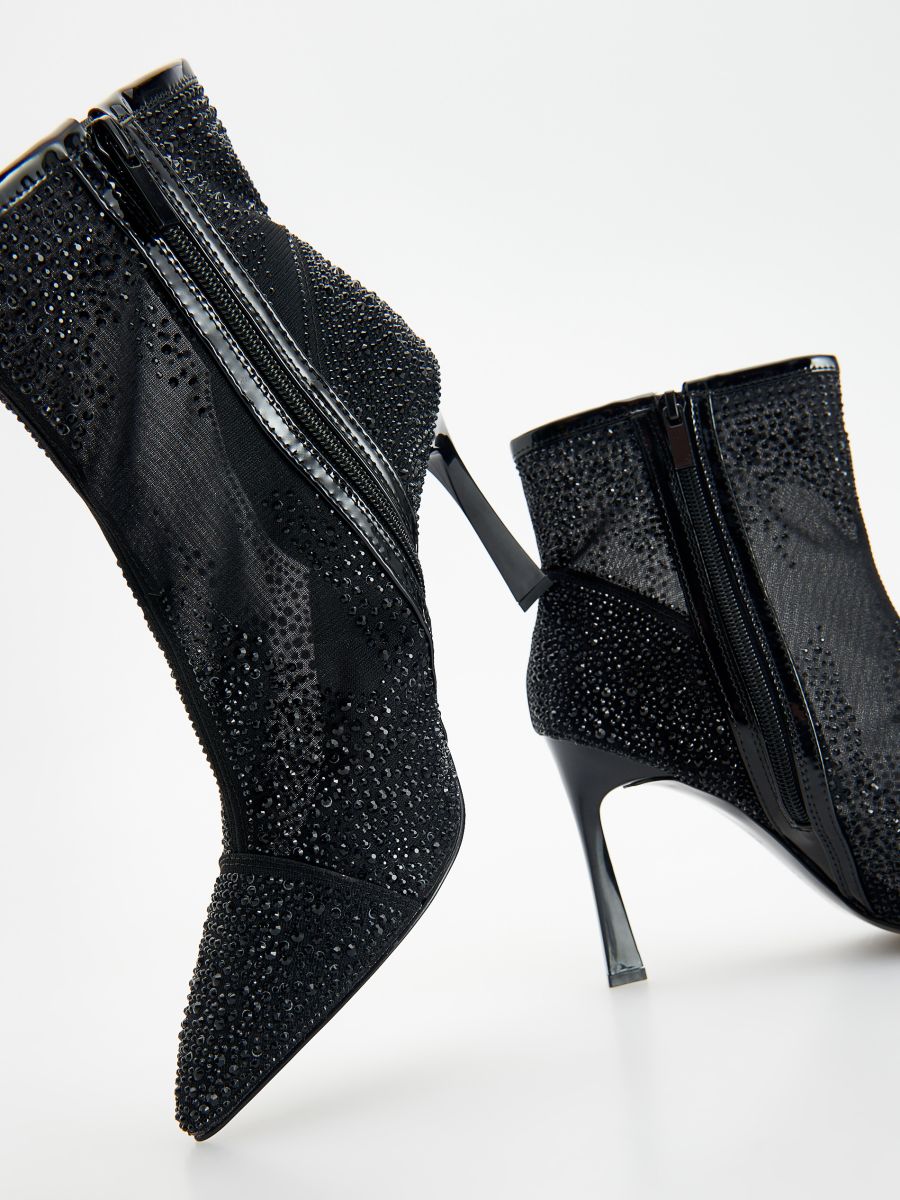 Boots with appliqué - black - RESERVED - 3