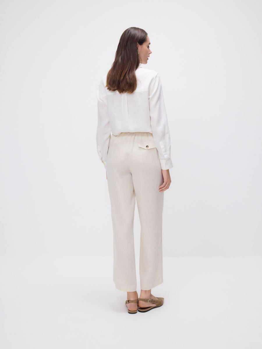 Loose trousers with viscose - beige - RESERVED - 3