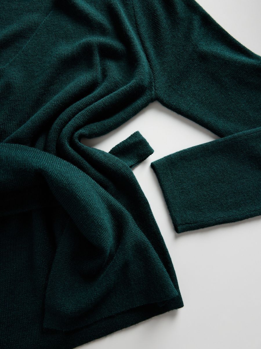 Pullover mit Umschlag-Bindung - dunkelgrün - RESERVED - 5