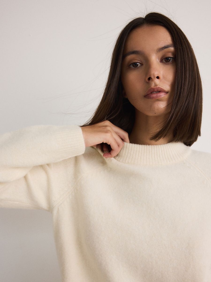 Sweater with raglan sleeves - nude - RESERVED - 3