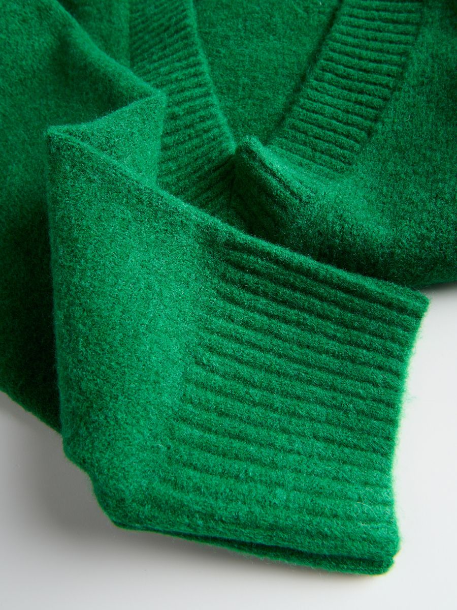 Jumper with deep V neck - fresh green - RESERVED - 6