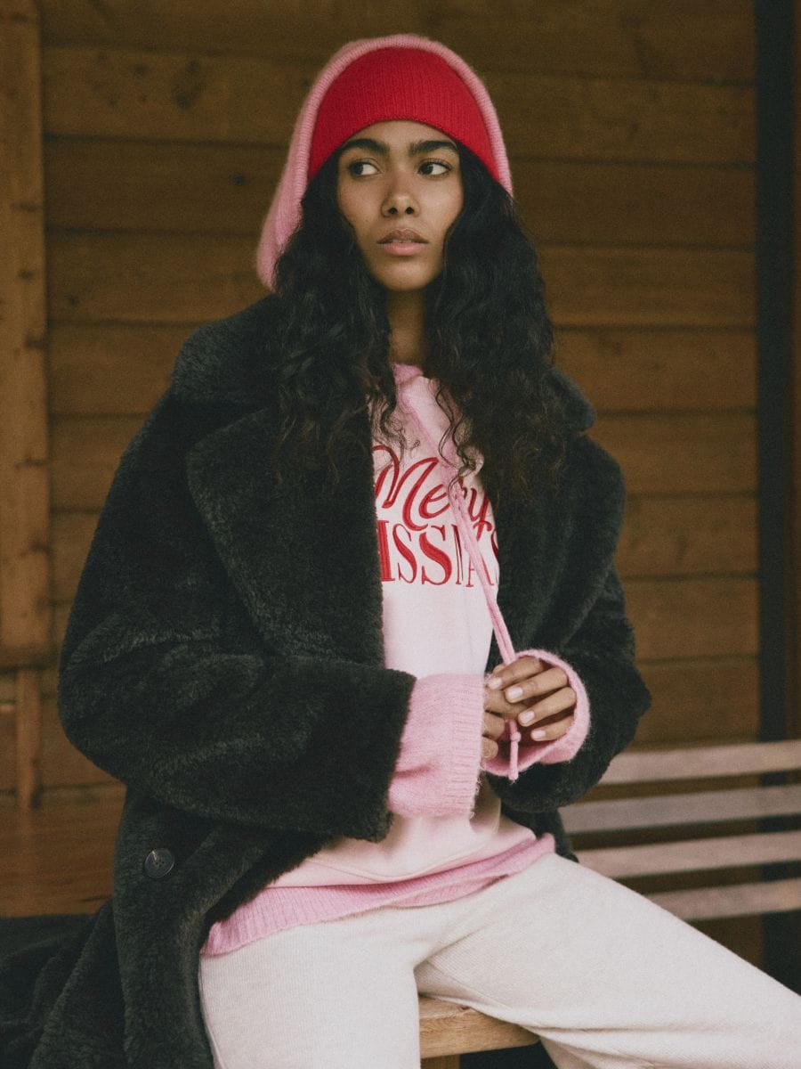 Hoodie with embroidered slogan - pink - RESERVED