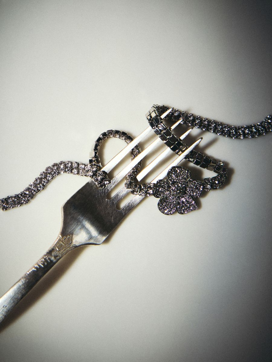 Halskette mit Anhänger - silber - RESERVED