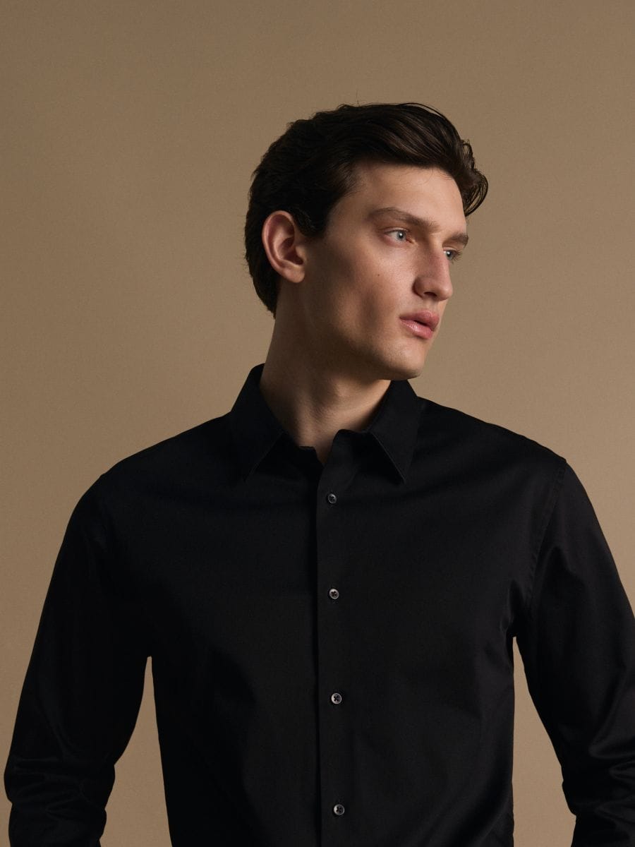 Slim fit cotton rich shirt - black - RESERVED