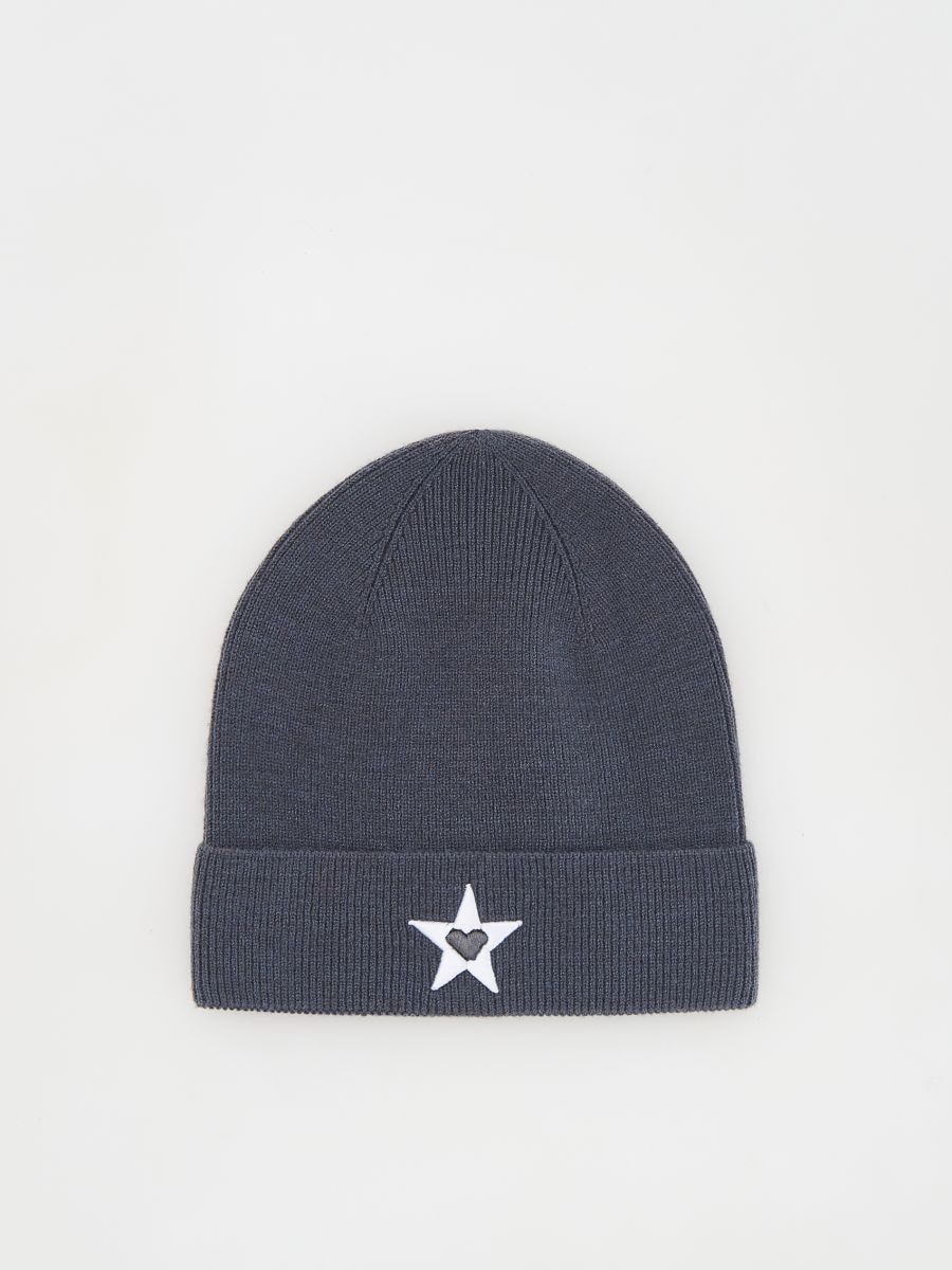 Cap with embroidery - black - RESERVED - 2