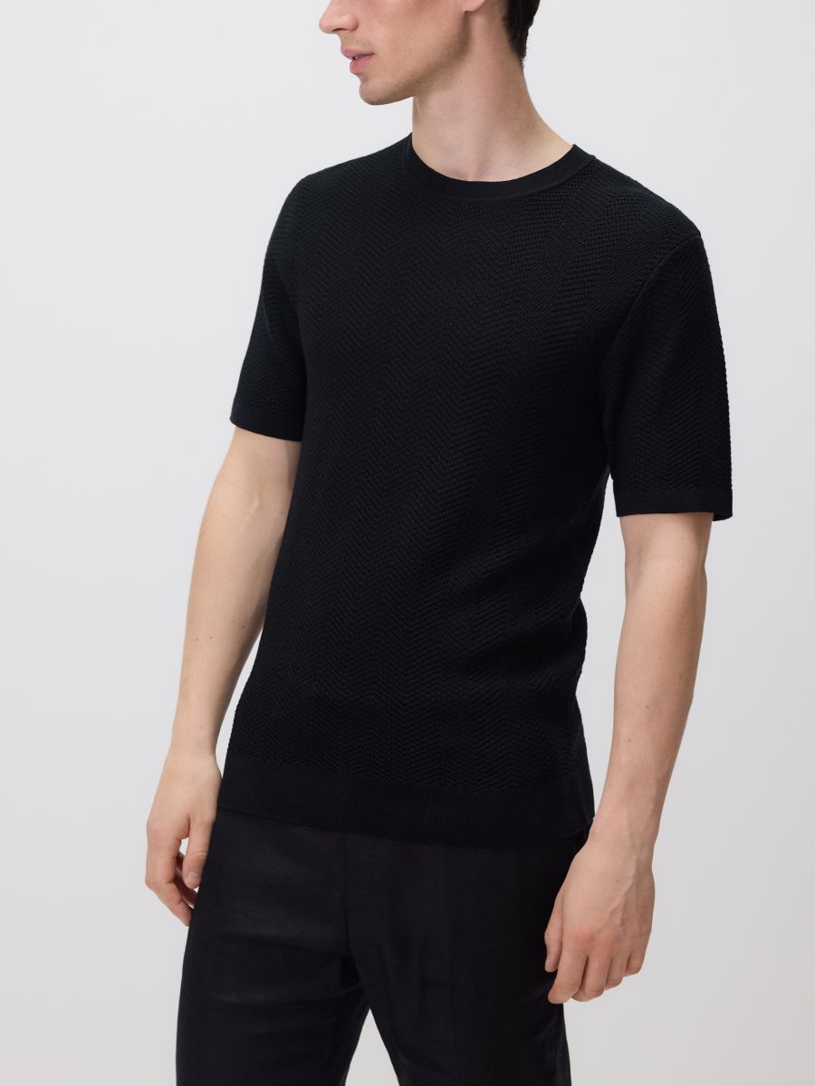 Regular fit lyocell rich T-shirt - black - RESERVED