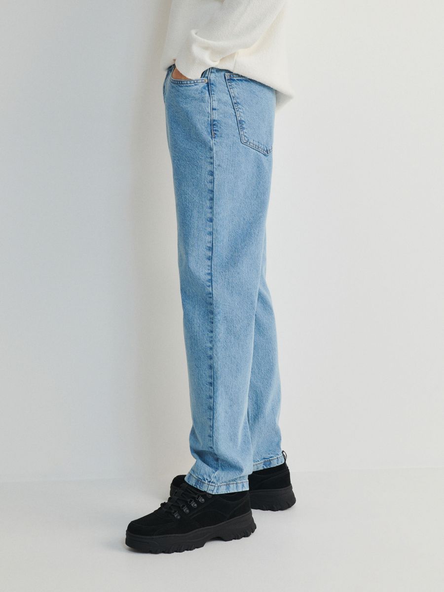 Regular fit jeans Color blue - RESERVED - 7380H-50J