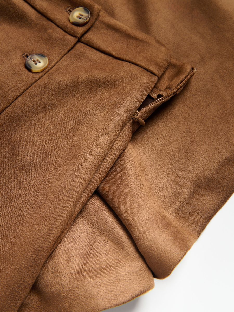 Jupe-short en daim synthétique - brun mordoré - RESERVED - 2