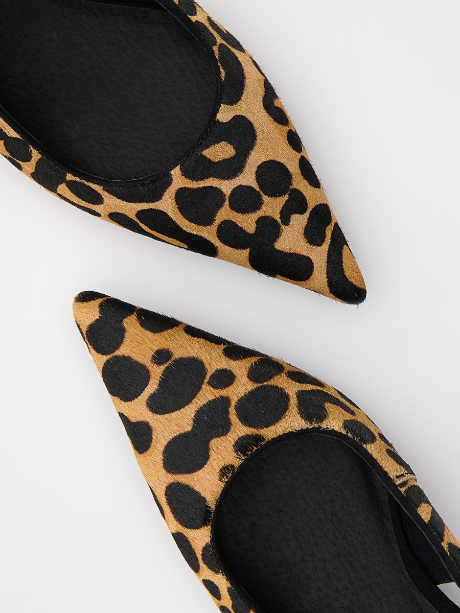 Kitten heel shoes with leopard pattern - multicolor - RESERVED - 3