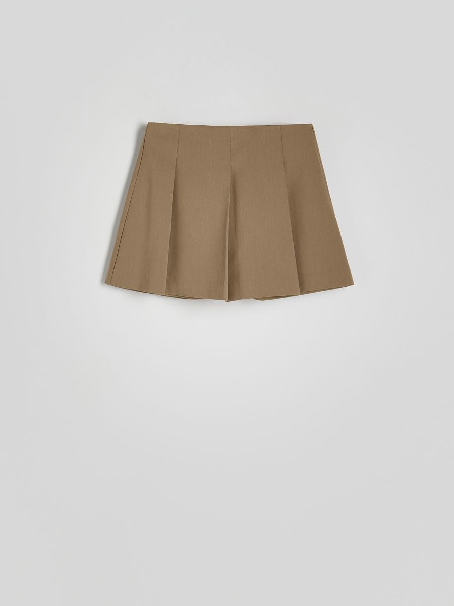 Skort in viscose blend - light olive - RESERVED - 4