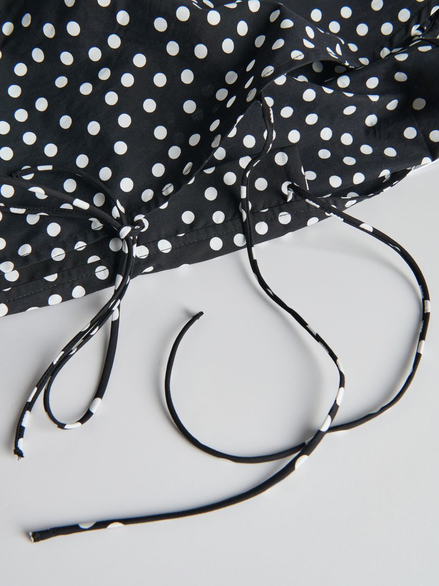 Bluse mit Bindedetail - schwarz - RESERVED - 6