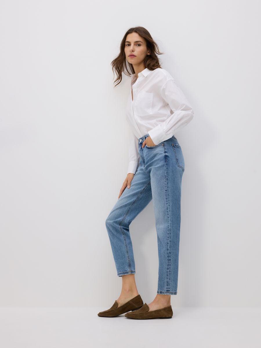 Slim-Jeans im Mom-Fit - blau - RESERVED