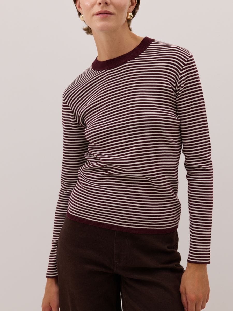 Gestreepte katoenen longsleeve - donkerbruin - RESERVED