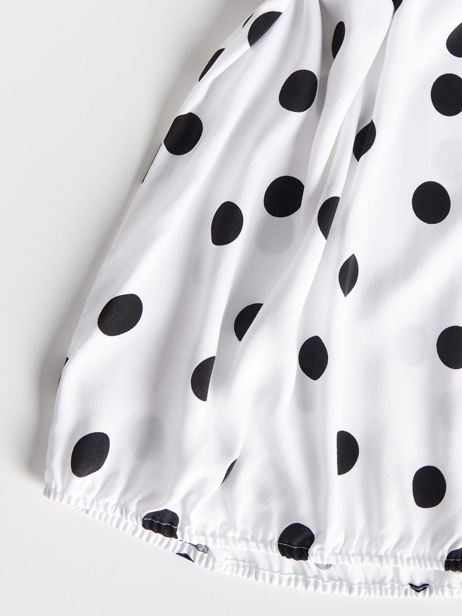 Bluse mit Punkten - weiß - RESERVED - 4