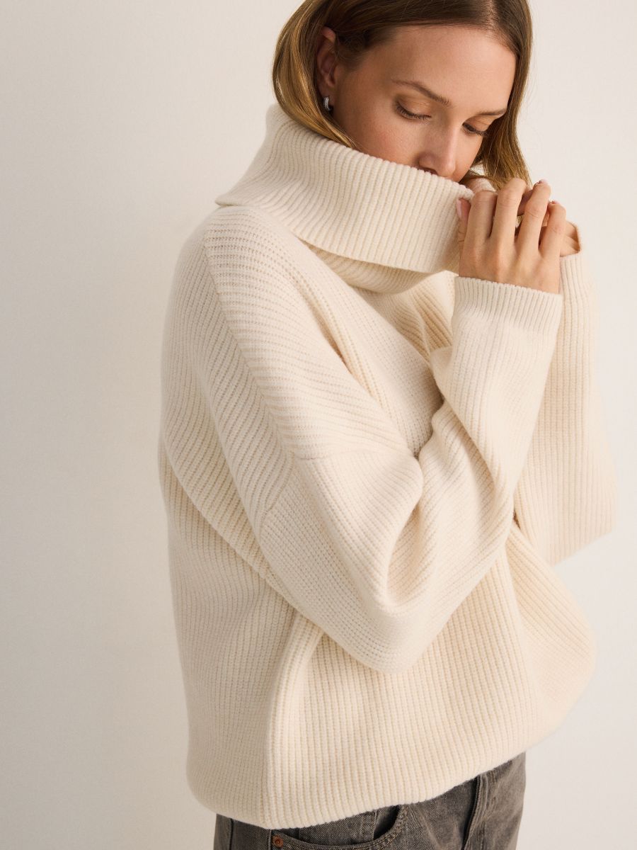 Oversized turtleneck jumper - nude - RESERVED - 2