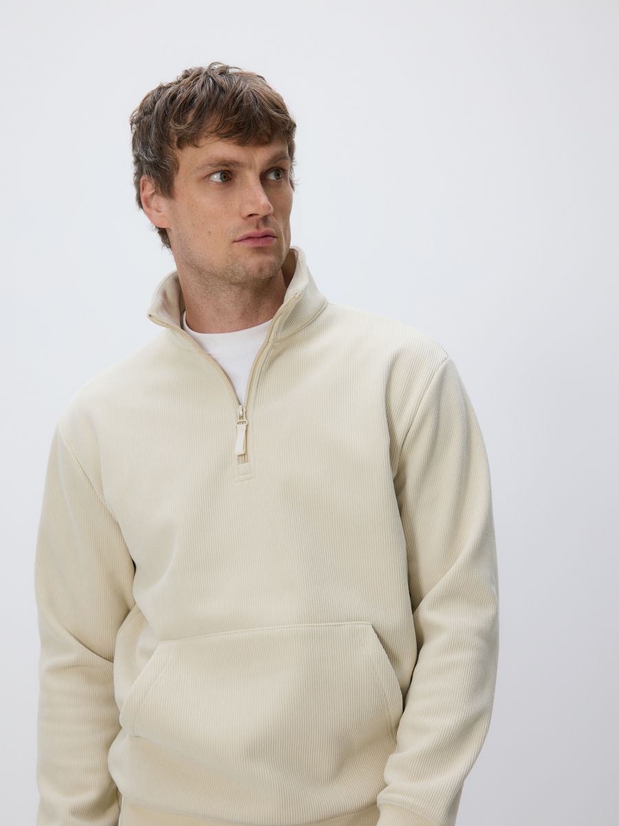MEN`S JOGGING TOP - beige - RESERVED