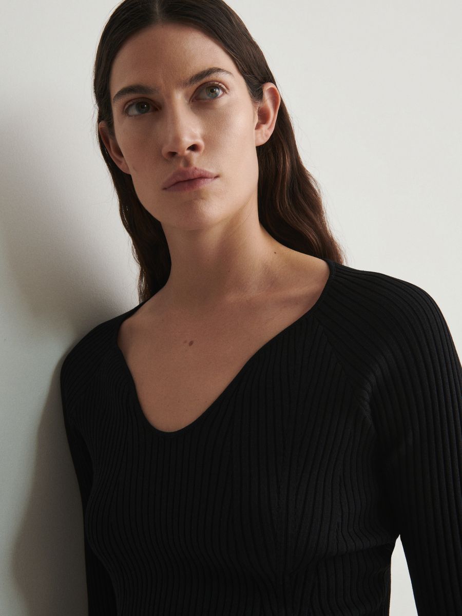 Jumper with deep V neck - black - RESERVED - 2