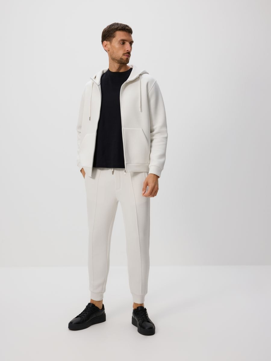 Hoodie im Regular-Fit - creme - RESERVED